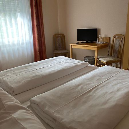 Hotel Sonne - Haus 2 Idstein Bagian luar foto