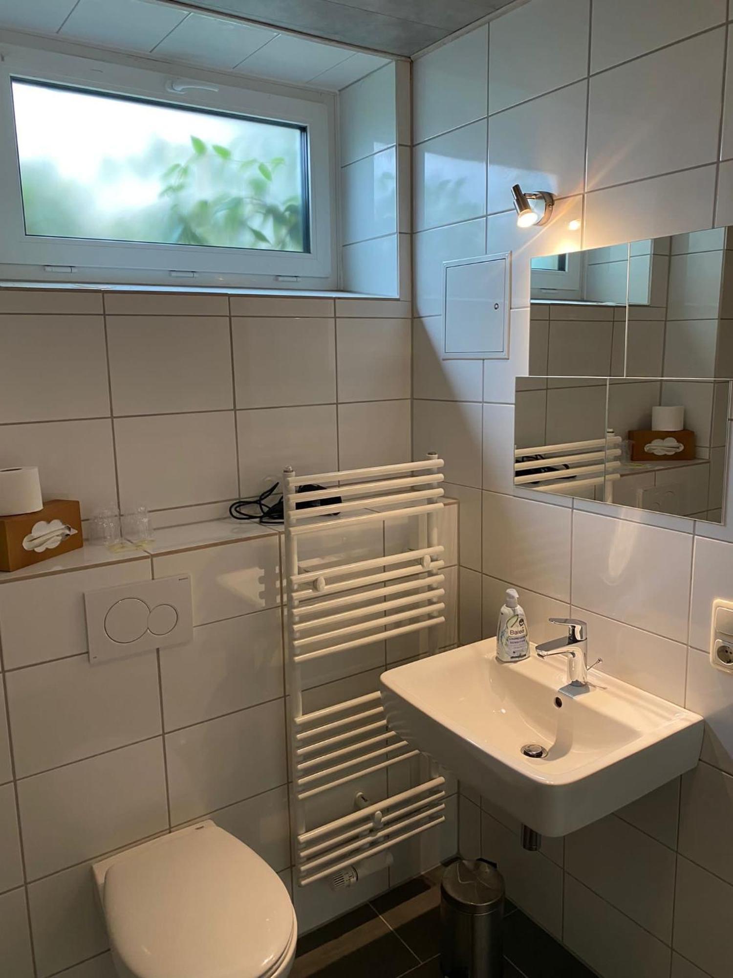 Hotel Sonne - Haus 2 Idstein Bagian luar foto