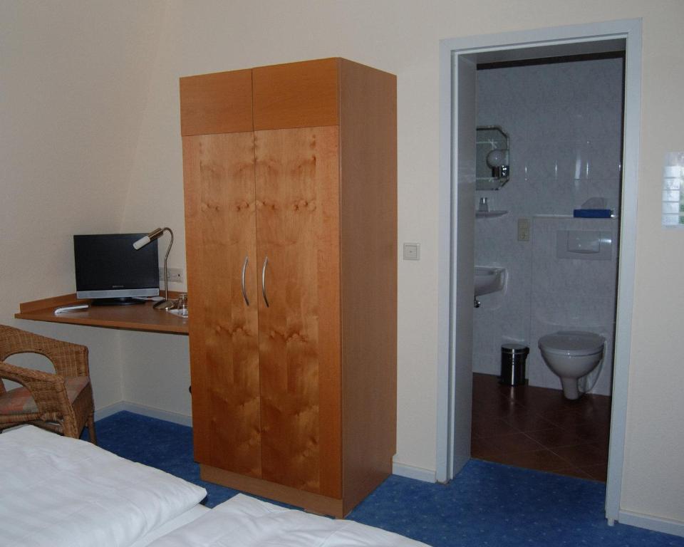 Hotel Sonne - Haus 2 Idstein Ruang foto